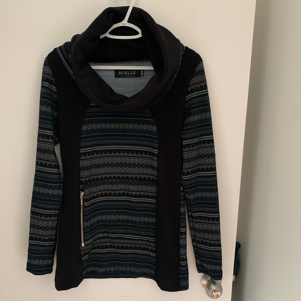 Black and Gray Patterned Women's tunic